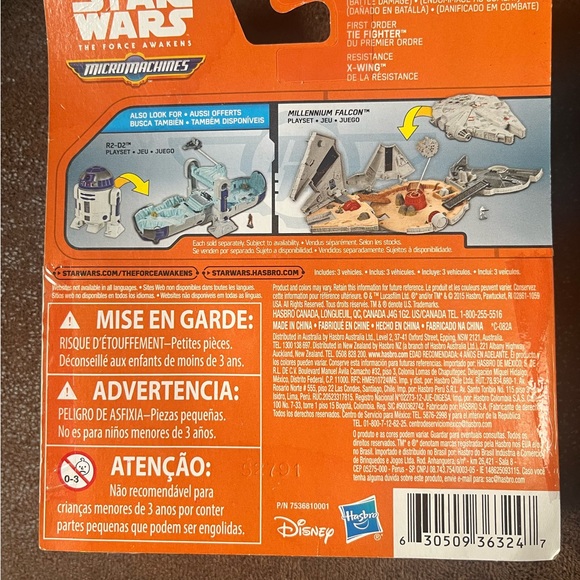 Star Wars Micromachines X-Wing Dogfight Poe’s & Resistance X-Wing Fighter Tie - Picture 3 of 5